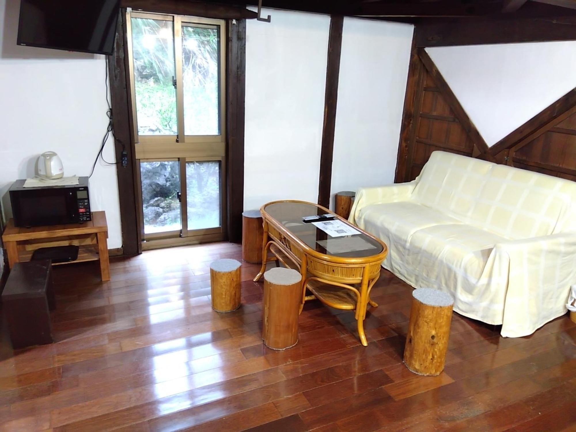 Ｐｅｎｓｉｏｎ　Ｓｈｉｍａｋａｚｅ Otel Motobu Dış mekan fotoğraf